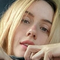 Showbobs Nude